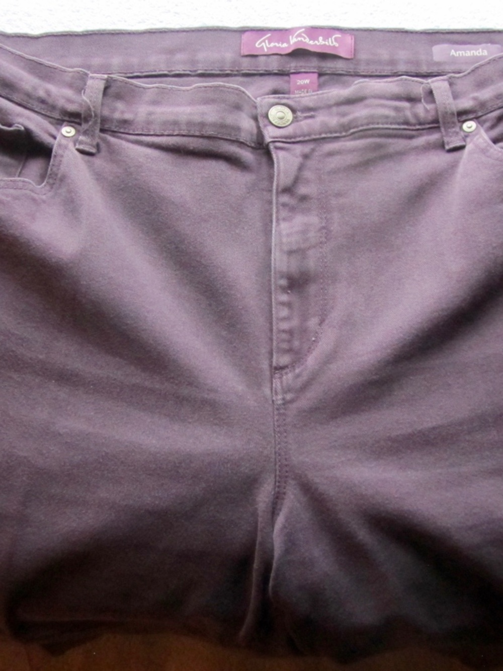 Gloria Vanderbilt Jeans - Picture 2 of 5